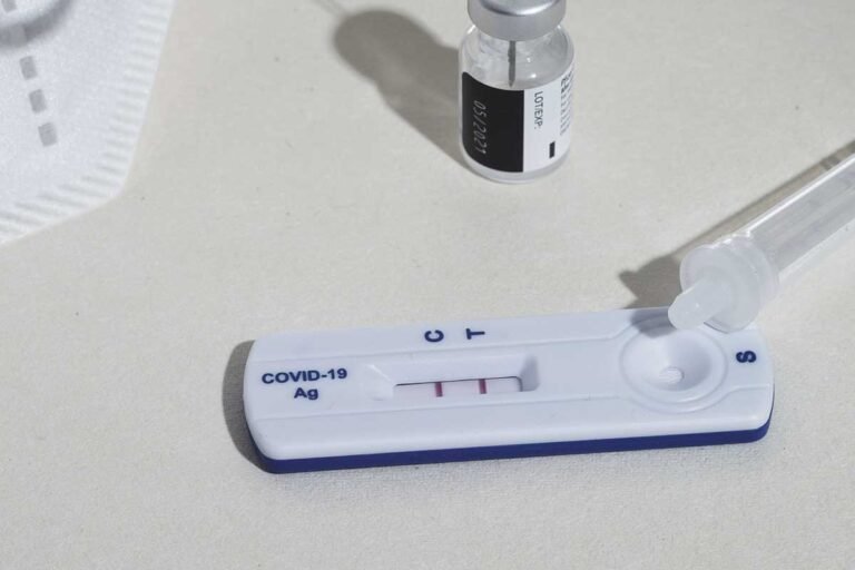 Nigeria Returned Person died of Cardiac Arrest Test Positive for Covid-19 Omicron Strain at Hospital in Pune Maharastra