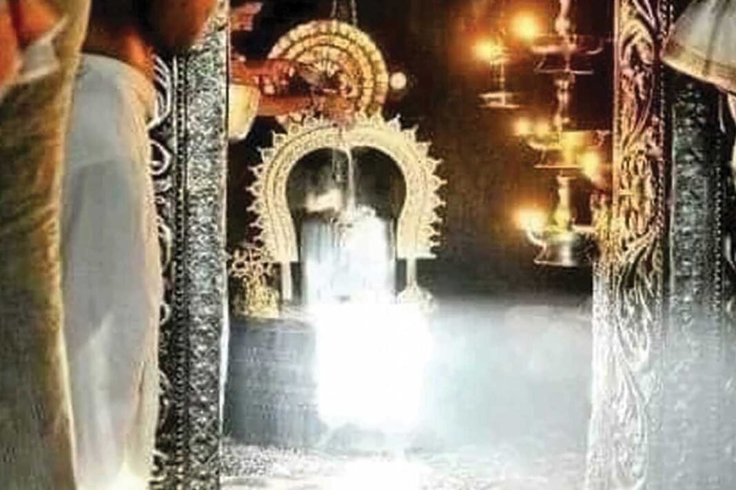 Bengaluru Gavipura Gavi Gangadhareshwara Temple