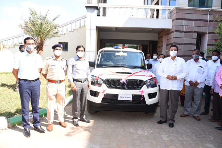 Gadag Police Scorpio Vehicle