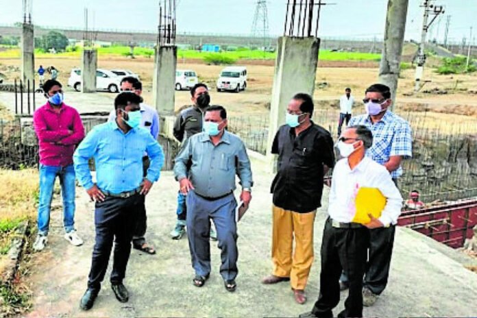 Vijayapura Deputy Commissioner Construction Projects Inspection