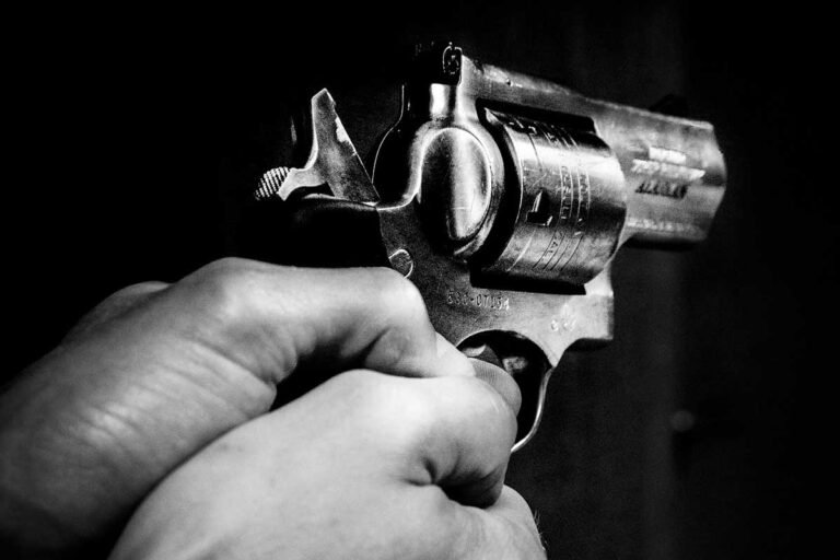 Vijayapura Devanahalli Bengaluru Rural Doctor House Robbery