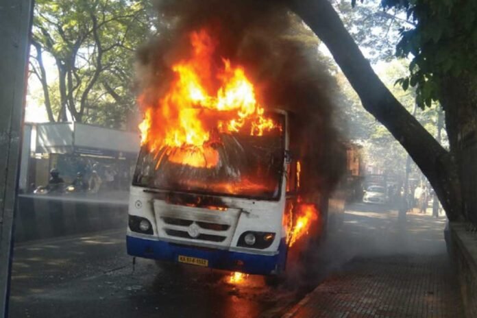 Bangalore Chamrajpet BMTC Bus Fire Accident