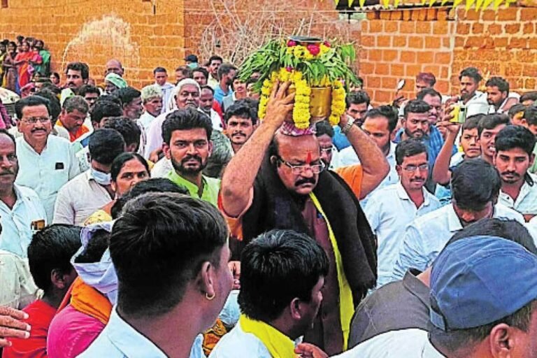 Chincholi Gulbarga Kalburgi Kalaburgi Mallana Devara Jathre Dr. Umesh G Jadhav