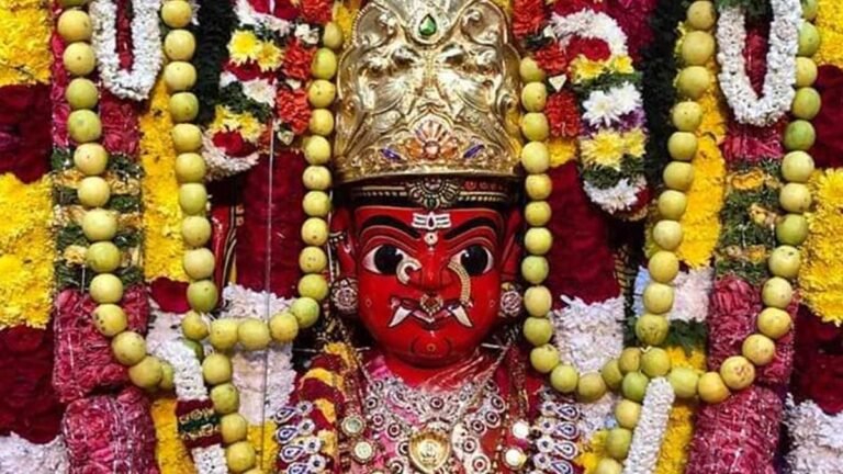 Tiptur Tumkur Adichunchanagiri Dasarighatta Chowdeshwari Temple