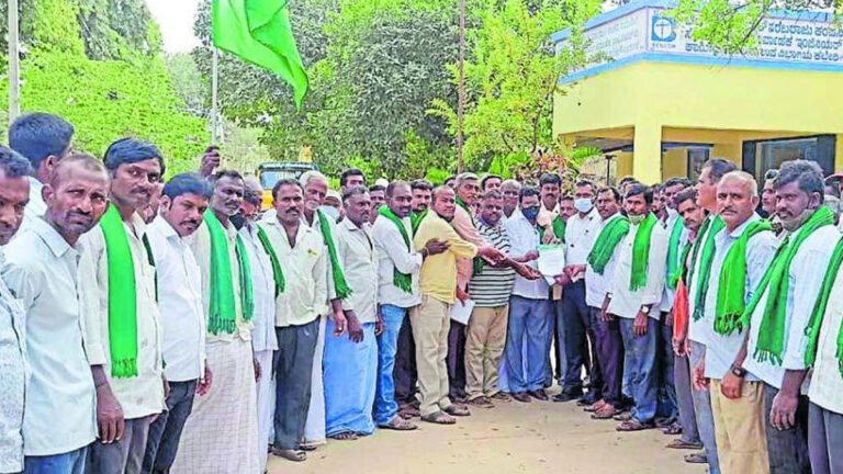 gauribidanur farmers bescom protest