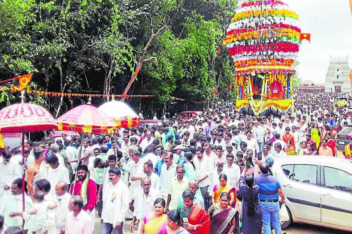 Chikmagalur Bommalapur Tripurantaki Amma Rathotsava