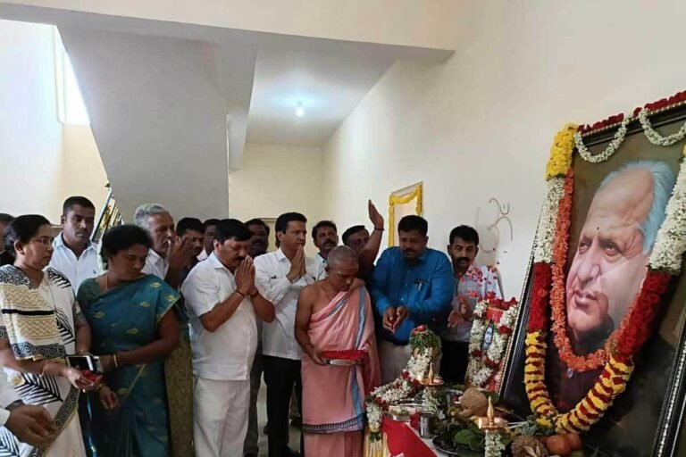 Tumkur Kyatsandra Devaraj Urs Bhavan
