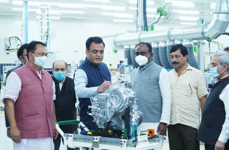 Bidadi Ramanagar Toyota Kirloskar e-drive inauguration by ashwath narayan and Mahendra Nath Pandey