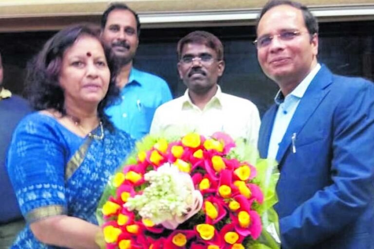 Bangalore University Vice Chancellor Dr. Jayakara S M Thawar Chand Gehlot