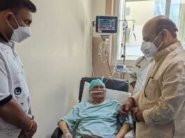 S M Krishna Hospitalized Basavaraj Bommai Sudhakar Visit