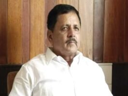 BJP MLA Madal Virupakshappa has once again attended a hearing at the Lokayukta office in Bangalore regarding the discovery of crores of rupees at his residence. The MLA was accompanied by a lawyer .