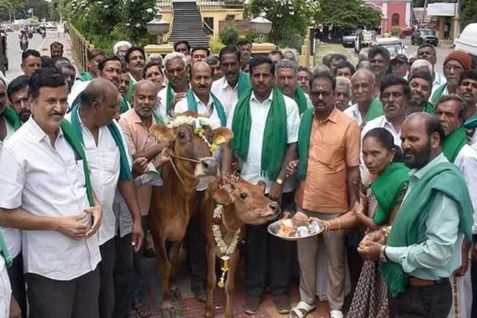 anti cow slaughter law Karnataka Farmers union Protest