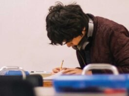 Karnataka 2nd PUC Repeat Students Exam Application Dates announced