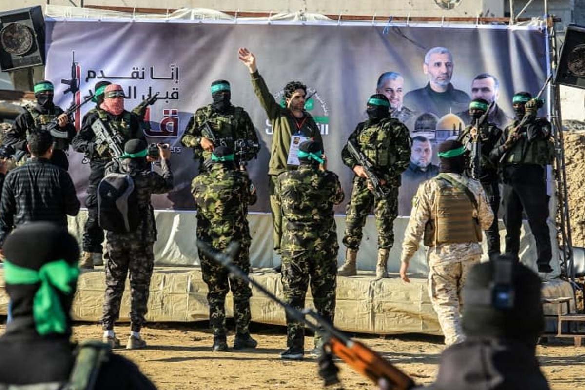 Hamas releases 3 Israeli hostages Hamas releases 3 Israeli hostages