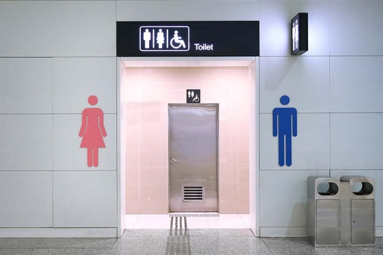 Public Toilet