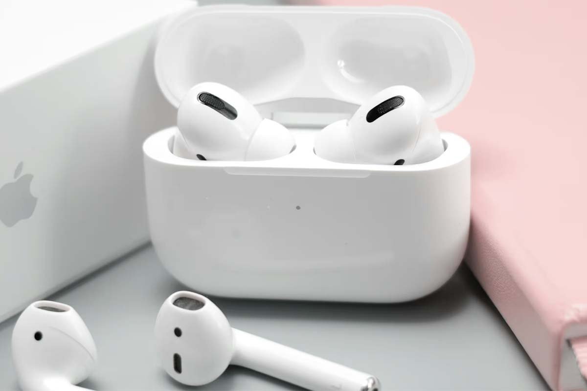 Apple AirPods Apple AirPods