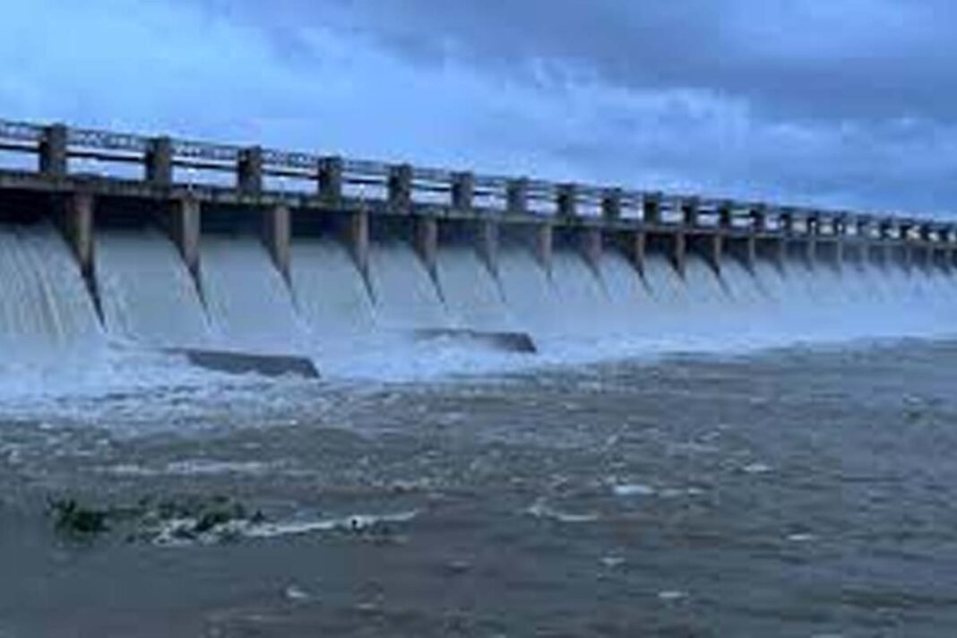 Tungabhadra Dam Crestgate
