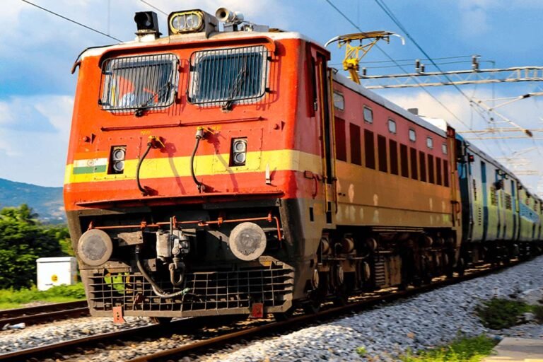 Bengaluru-Mumbai, Kolkata special train