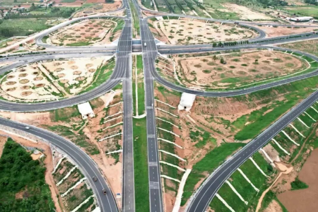 Bengaluru-Chennai Expressway