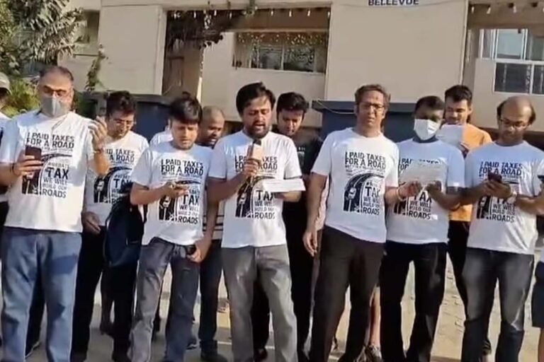 IT employees protested against dilapidated roads in Bengaluru