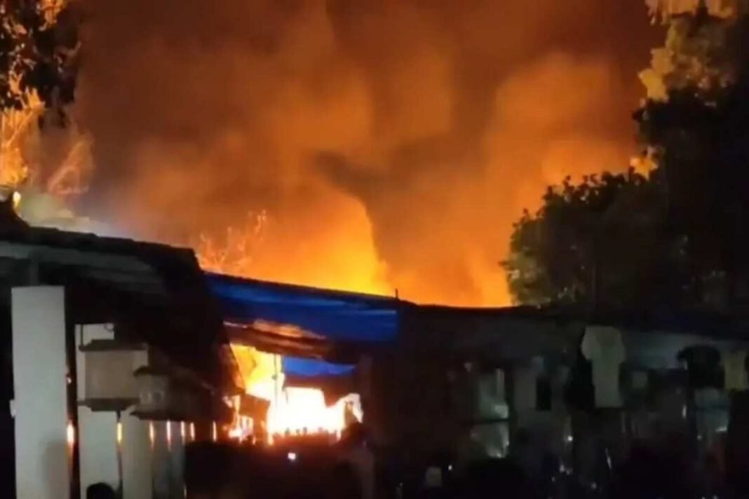 Hyderabad Fire Accident Near Charminar
