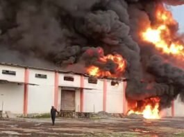 Oil warehouse catches fire in Nelamangala
