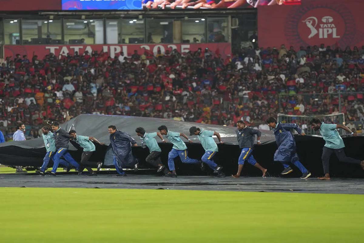 RCB vs KKR match cancelled due to rain RCB vs KKR match cancelled due to rain
