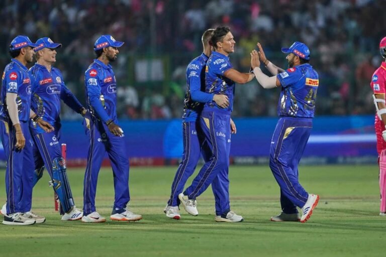 Mumbai climbed to the top of the points table
