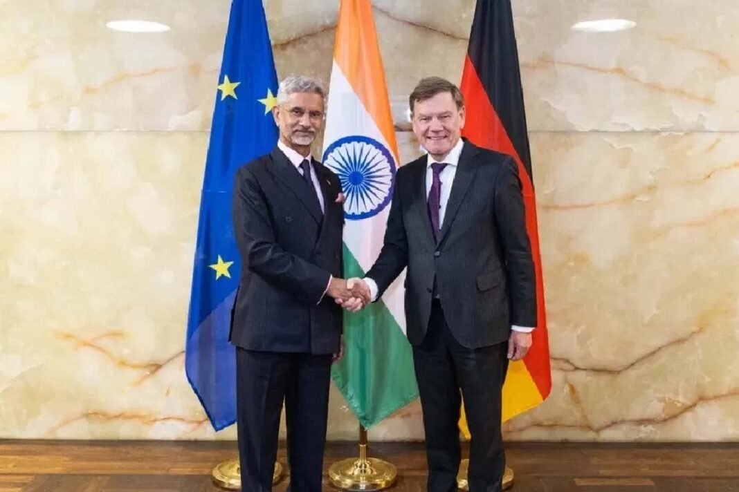 Indian Foreign Minister S. Jaishankar and German Foreign Minister Johannes Waddefull