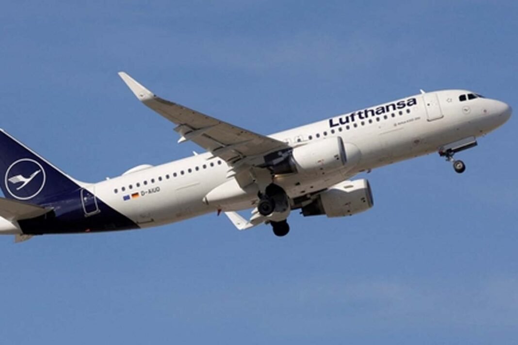 Lufthansa flight returns to Germany after bomb threat