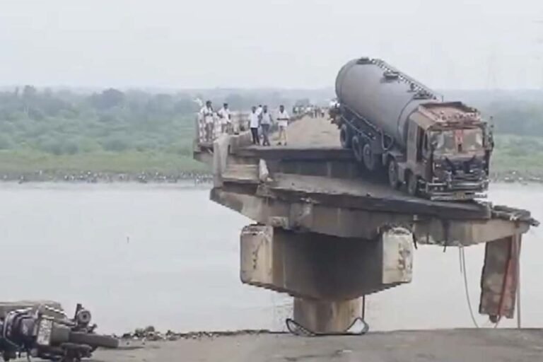 Gambhira Bridge Collapse