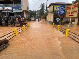 Heavy rains in Dakshina Kannada: Life disrupted, road traffic disrupted