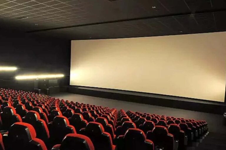 Cinema ticket price limited to ₹200