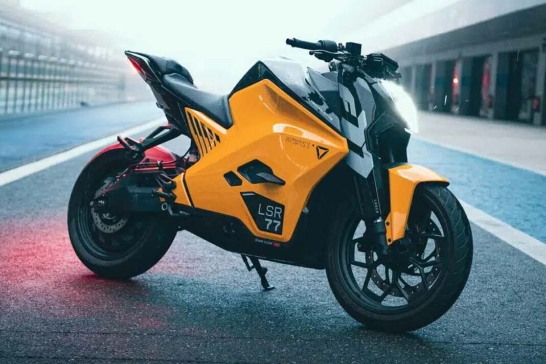 Ultraviolet F77
