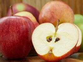 Do not eat apple seeds! Harmful to the body