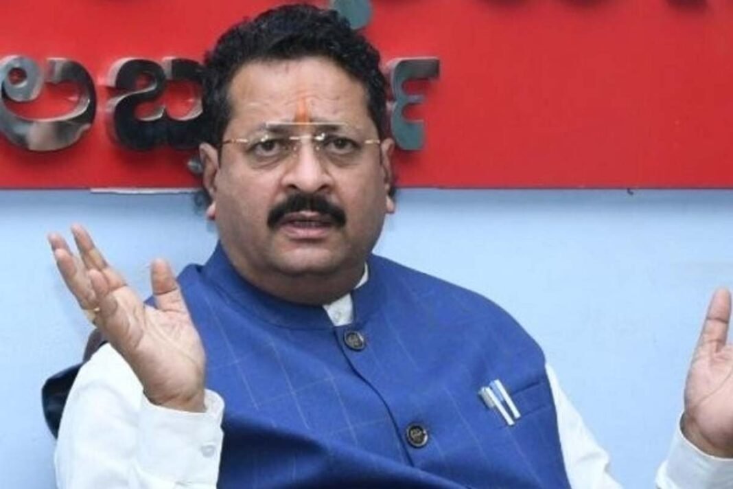 MLA Basanagouda Patil Yatnal