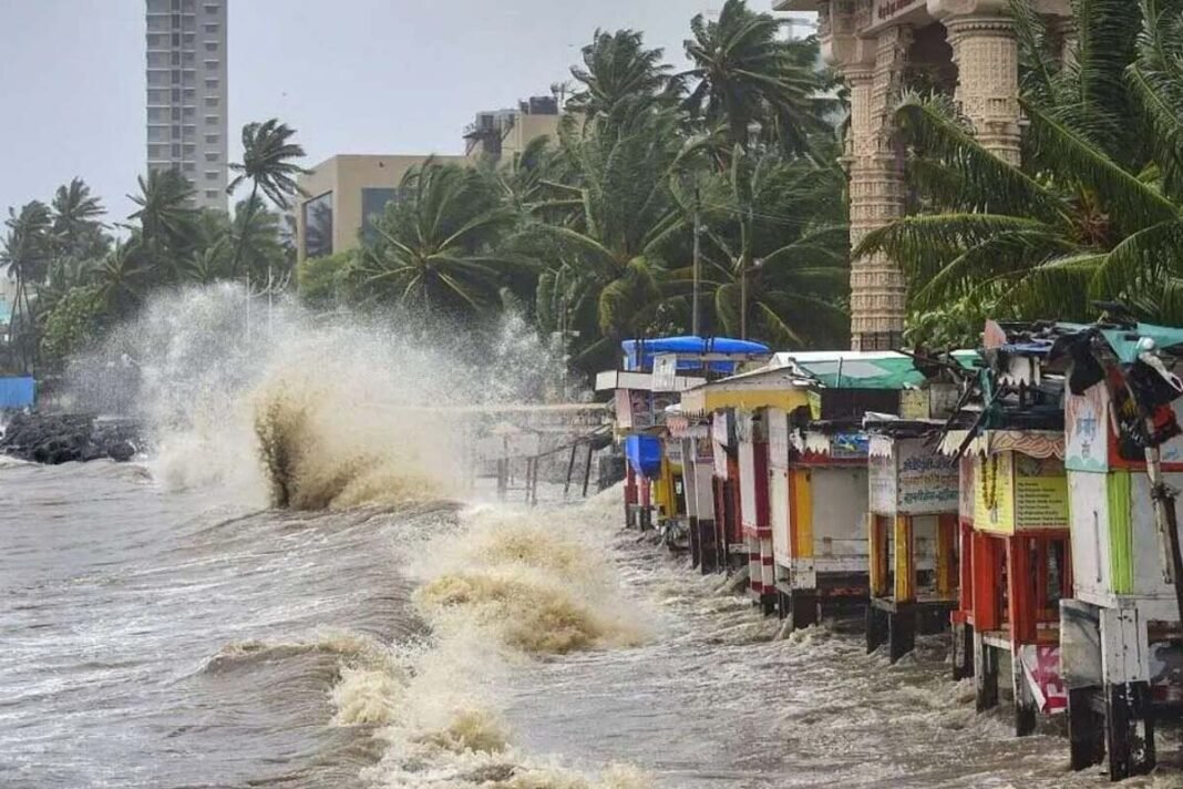 Continuous rain in Mumbai – Red alert declared