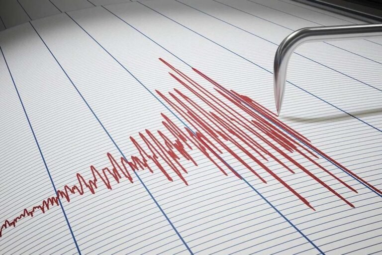 Major earthquake in America: Tsunami warning
