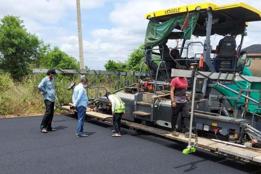 48 km. Highway service road built on the coast from plastic waste!