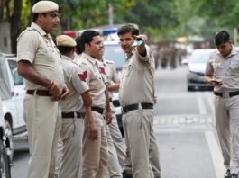 Delhi High Court bomb threat