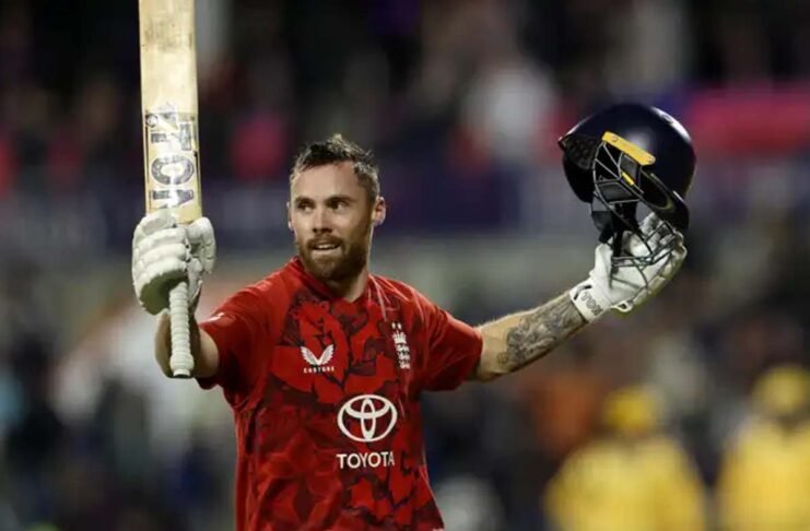 England storms to bat – South Africa defeat