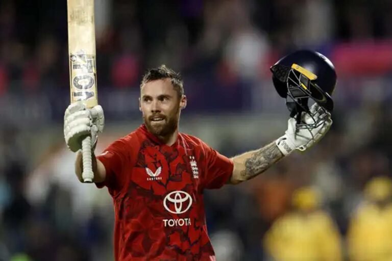 England storms to bat – South Africa defeat