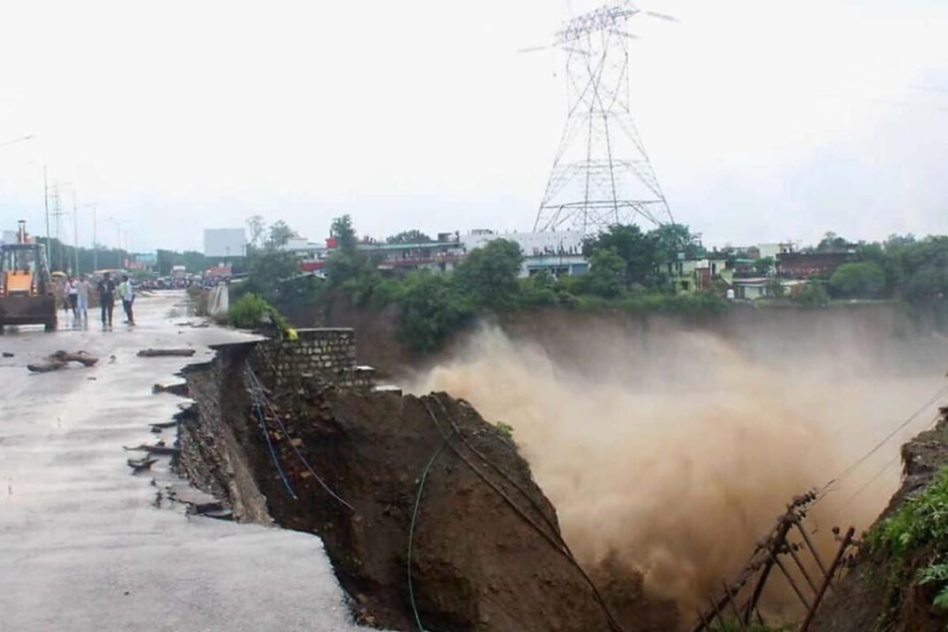 Floods in Uttarakhand: Damage in many areas including Dehradun, many missing