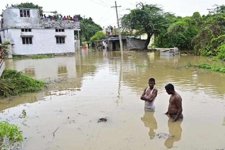 Kalyan Karnataka Floods: CM Siddaramaiah Aerial Survey