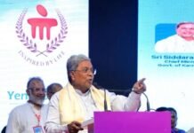 “ನವೆಂಬರ್ ಕ್ರಾಂತಿ” ರಾಜಕೀಯ ಚರ್ಚೆಗೆ ಹೊಸ ತಿರುವು Siddaramaiah Chief Minister Decision left to high command