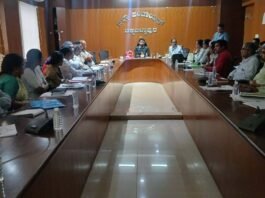 ಜಿಲ್ಲೆಯಲ್ಲಿ PUC ಫಲಿತಾಂಶ ಹೆಚ್ಚಳಕ್ಕೆ ಸಿಇಒ ಡಾ. ನವೀನ್ ಭಟ್ ಕಟ್ಟುನಿಟ್ಟಿನ ಸೂಚನೆ