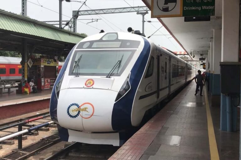 Vande Bharat Train Puttaparti Kalburgi Bengaluru