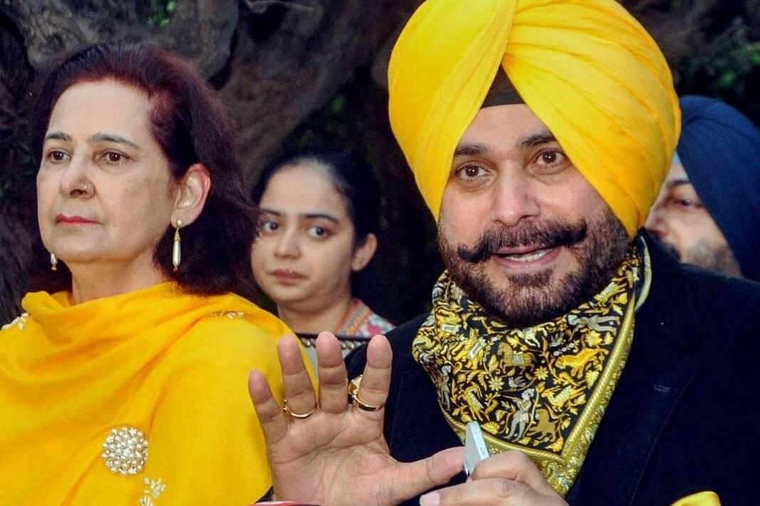 Congress suspends Navjot Kaur Sidhu over 500 crore remark