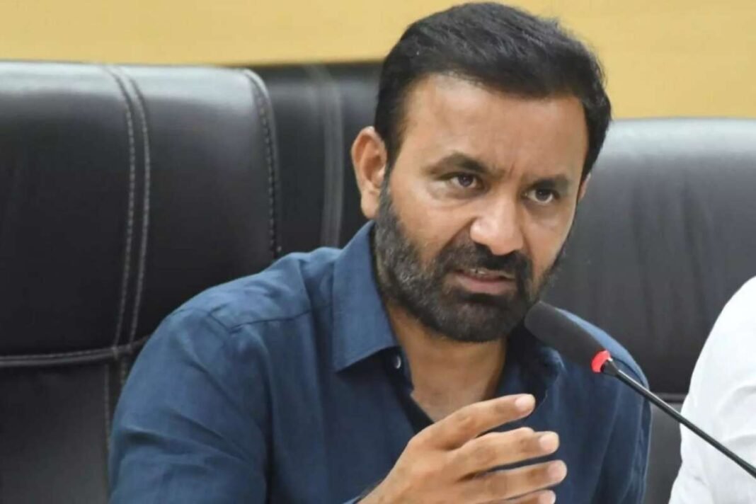 Beedi Workers Wages will be revised Santosh Lad