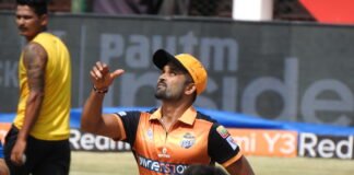 ದಾವಣಗೆರೆ ಎಕ್ಸ್ಪ್ರೆಸ್ ವಿನಯ್ ಕುಮಾರ್ಗೆ ಕರ್ನಾಟಕ ಹೆಡ್ ಕೋಚ್ ಪಟ್ಟ ವಿನಯ್ ಕುಮಾರ್ - ಕರ್ನಾಟಕ ಹೆಡ್ ಕೋಚ್